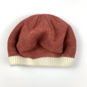 bill blass | Accessories | Bill Blass Vintage Knit Beret Hat  display picture 2